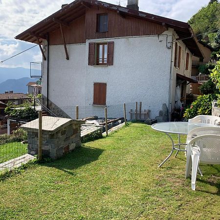 Casa Savina - Stupenda Vista Lago E Monti Plesio Bagian luar foto