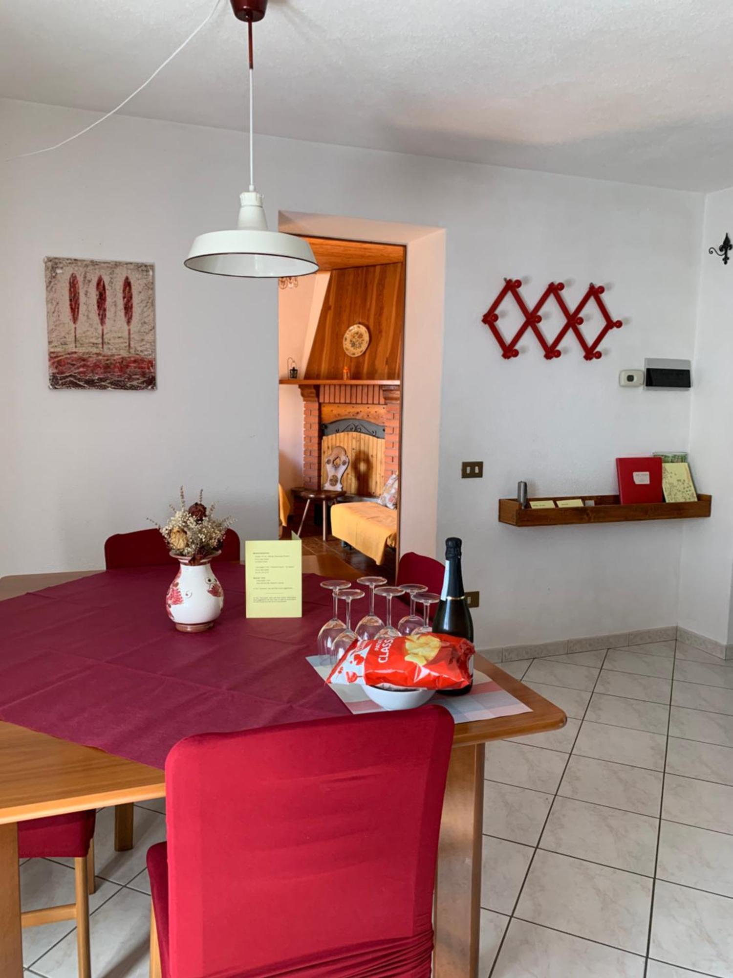 Casa Savina - Stupenda Vista Lago E Monti Plesio Bagian luar foto